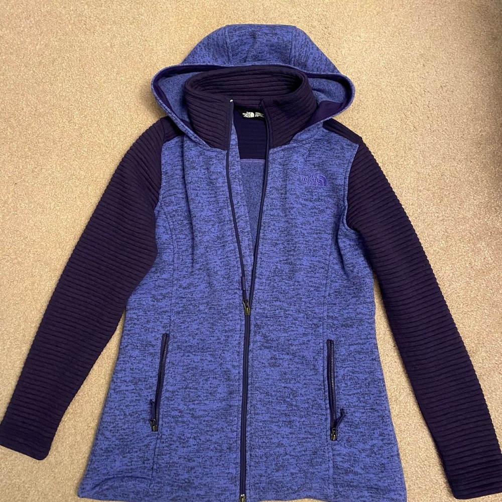 The North Face Jacket. New. Size medium.